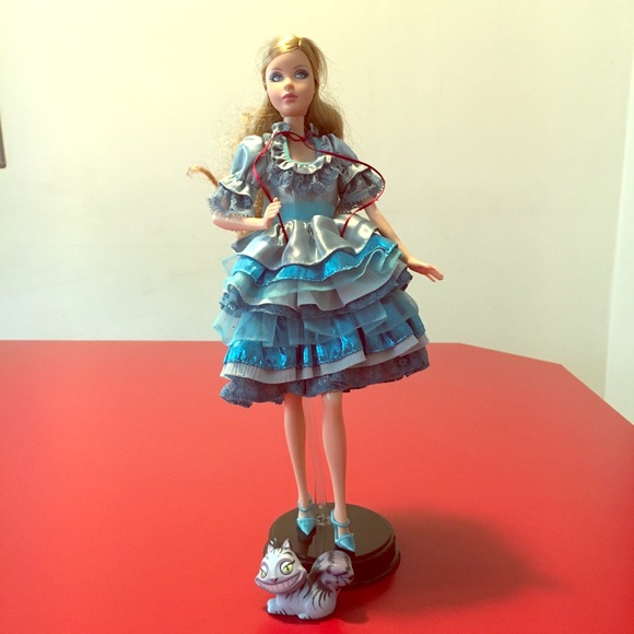 barbie alice in wonderland